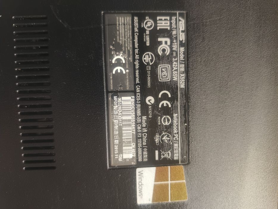 Ноутбук asus в идеальном состоянии с гарантией