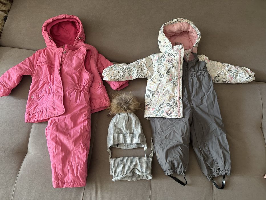 Комбинезоны на девочку и мальчика