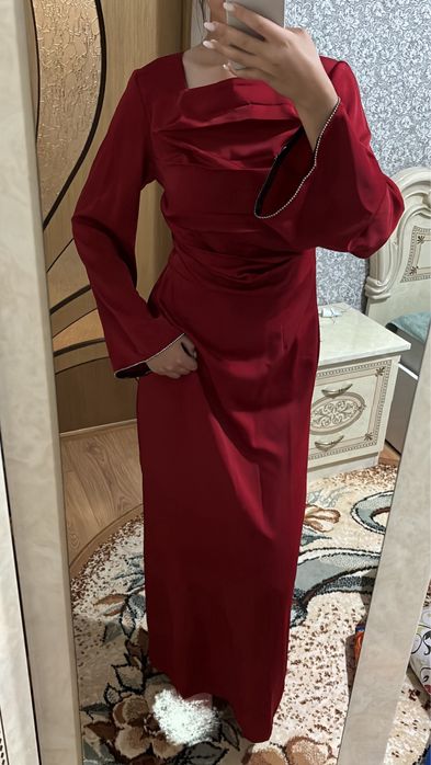 вечерное  женское платье