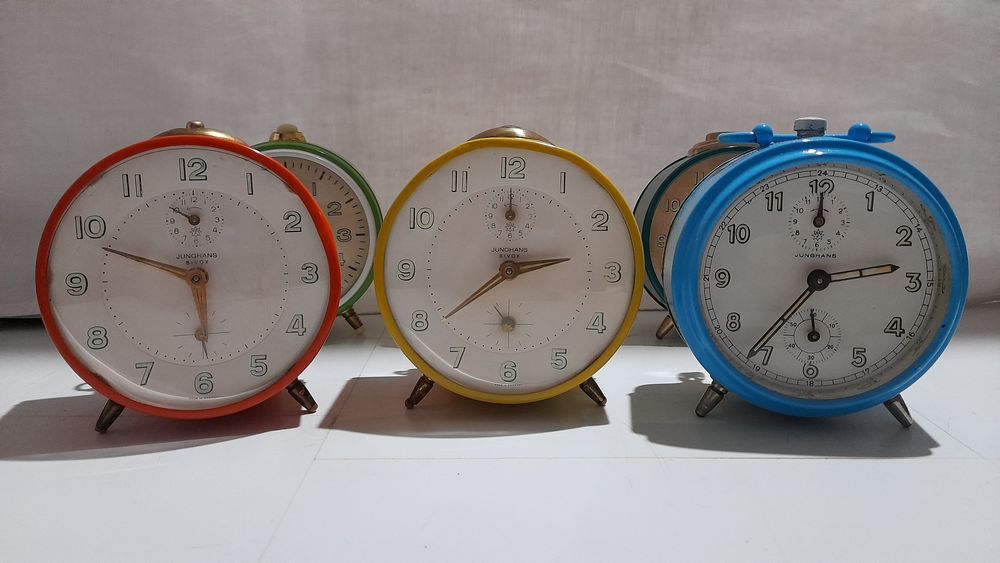 ceas de masă Junghans și Kienzle