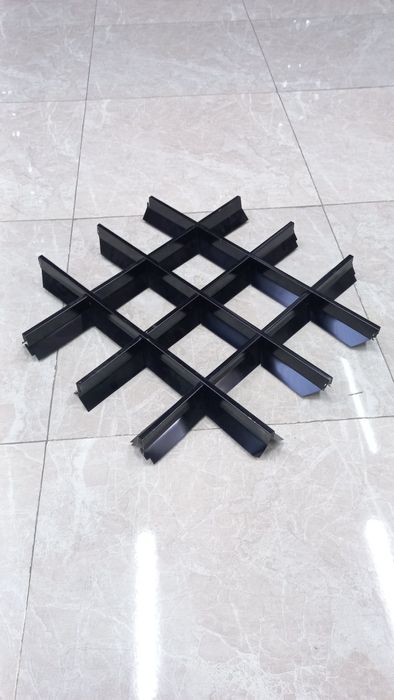 Grilyato Peramidasimon, Грилято Пирамидальний