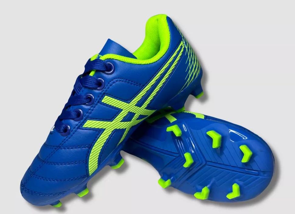 Футбольные бутсы для мальчика