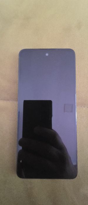 Motorola E32    80€