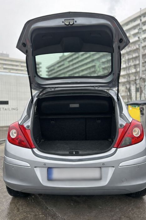 Opel Corsa 1.4 90cp