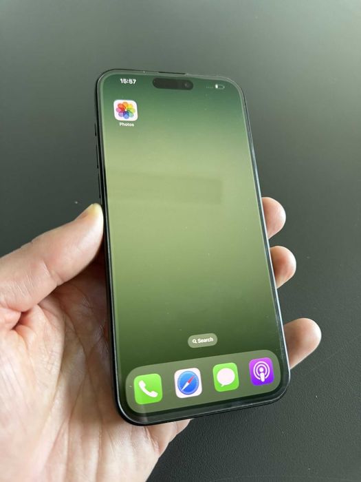 iPhone 15 Pro Max 256GB Black Titanium с Гаранция и 96% Батерия