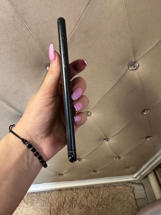 Продам IPhone XR 64gb