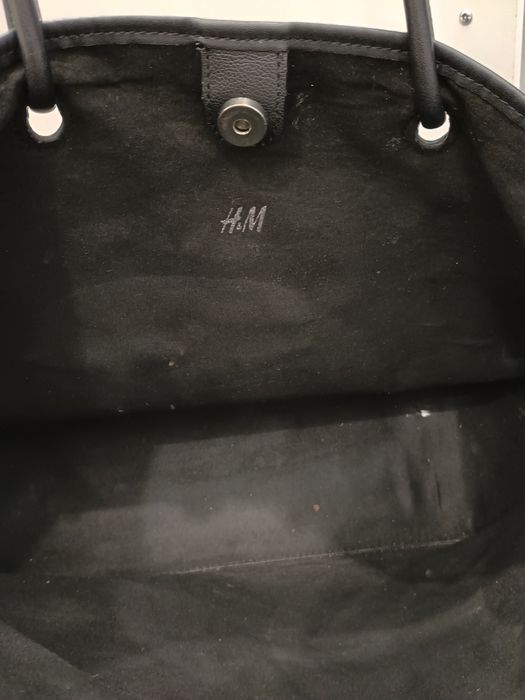 Большая, вместительная