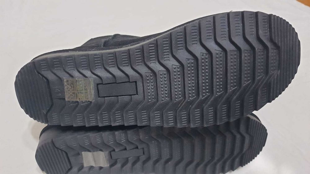 Ghete trendy stil UGG piele naturala imblanite Miss Globo marimea 41