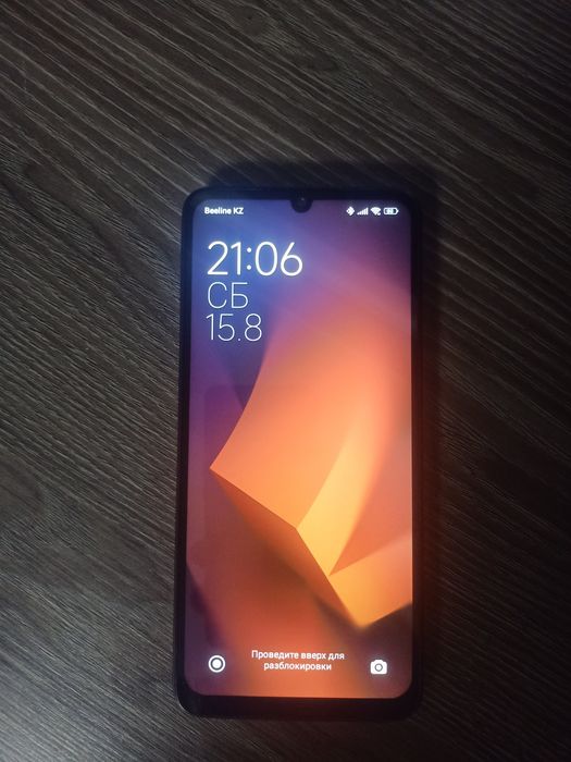 Продам телефон Poco