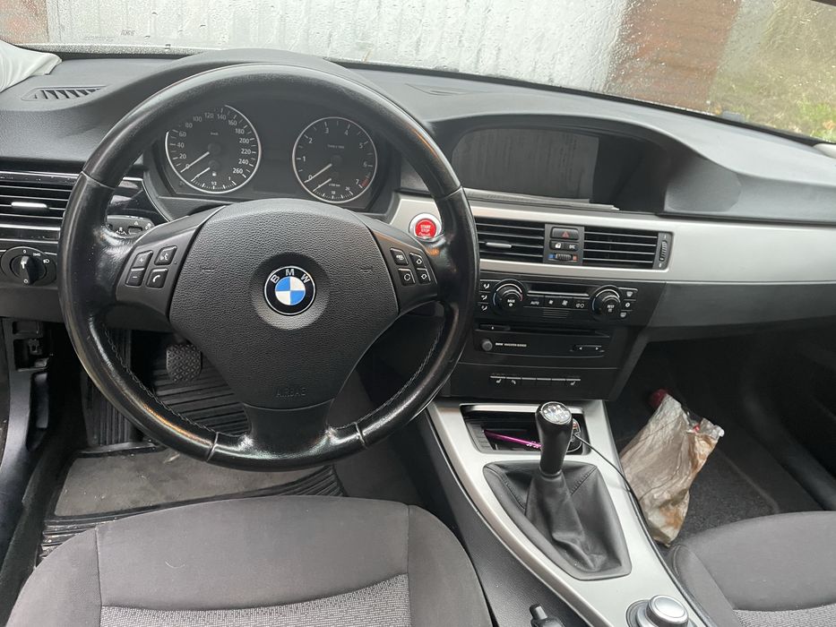 BMW E 90 2.0 benzina