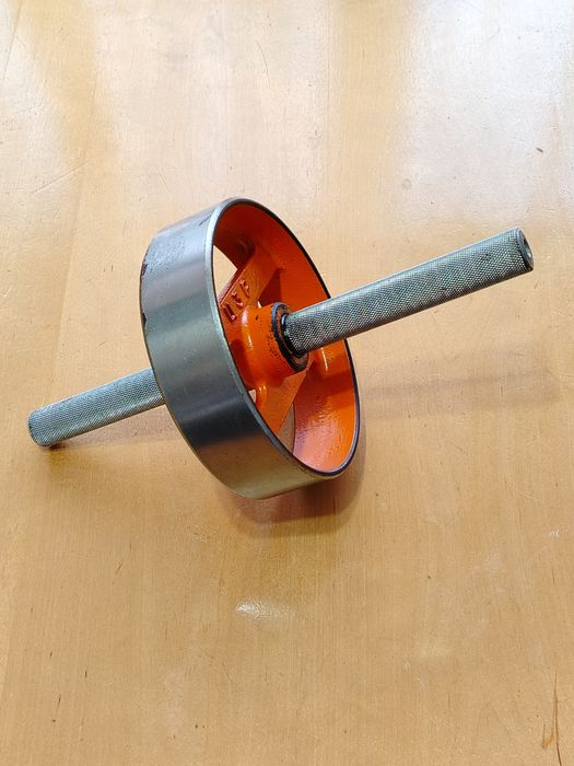 Ролик для пресса