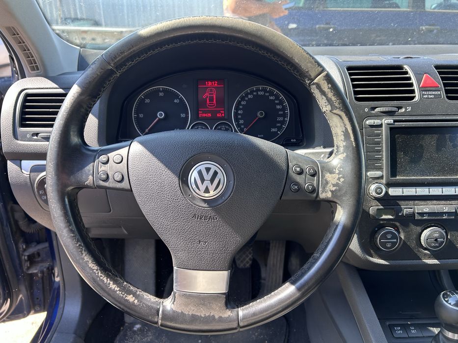 Vw Jetta/Golf 5 2.0 тди НА ЧАСТИ