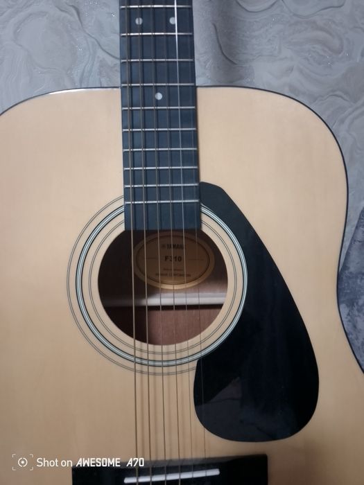 Продам гитару новая Yamaha