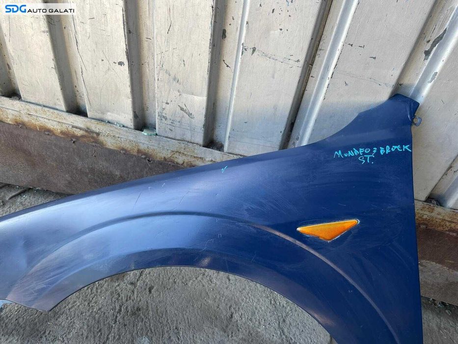 Aripa Stanga Fata Ford Mondeo MK 3 2001 - 2007 Culoare D0 [2098]
