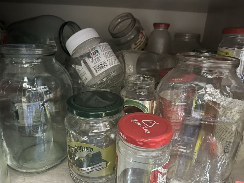 Отдам банки бесплатно