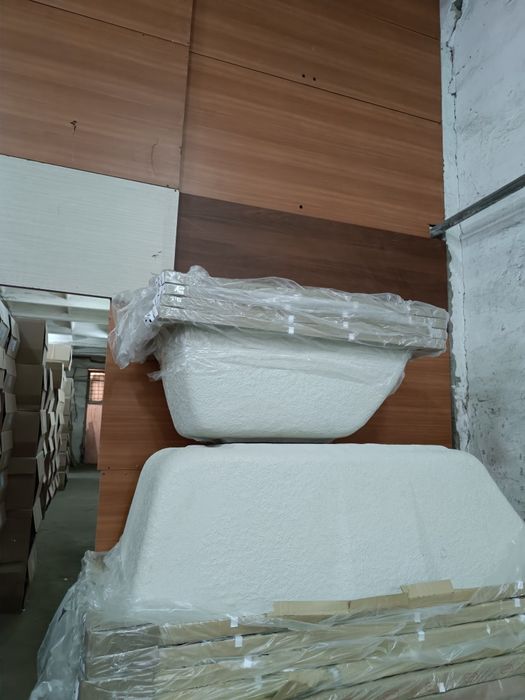 Ванны унитаз тумба с раковиной