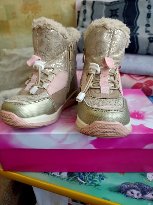 Зимние, тёплые сапожки