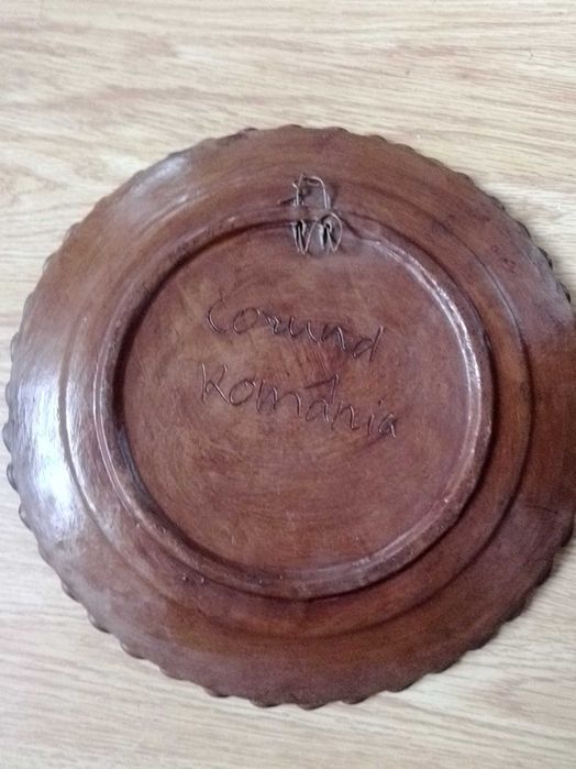 Farfurii vechi de perete superbe