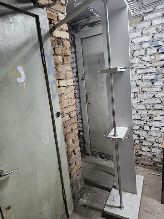 Продам полку для бизнеса