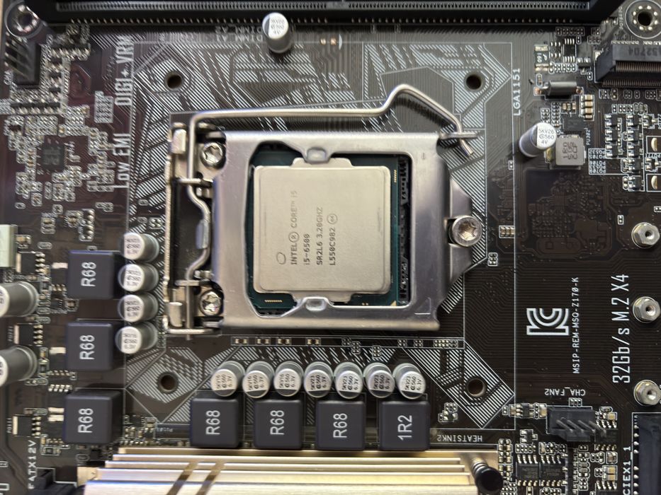 Vand kit placa de baza+procesor