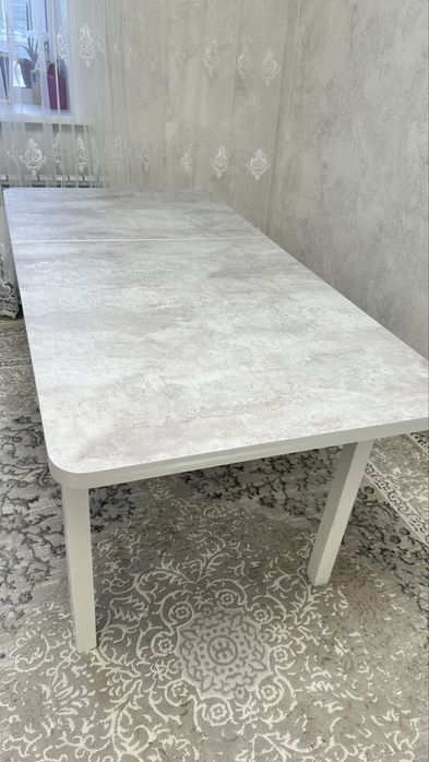 Продам стол раздвижной