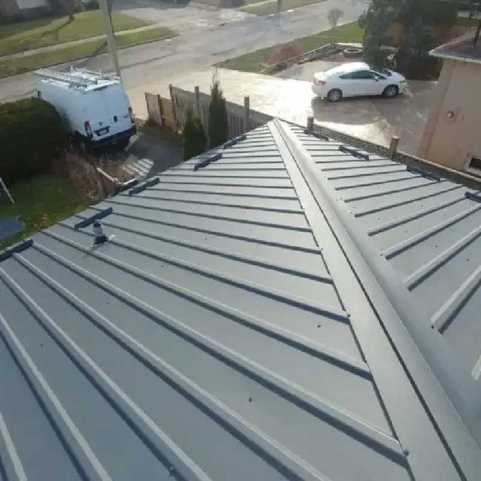 Peste 500 Acoperișuri Finalizate - Servicii Complete