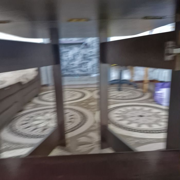 Столы тумба  в хорошем состояние.