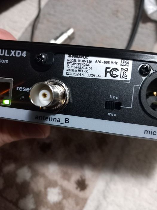 Microfon fără fir ulx d4 sistem uhf