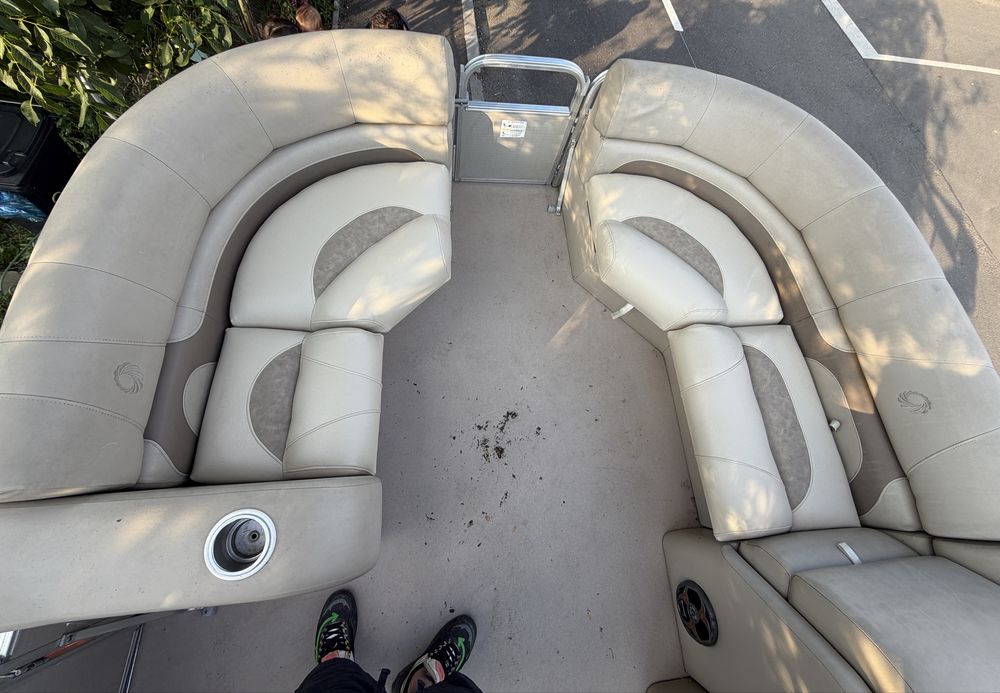 Barca ponton  Lowe Marine SS 210, an 2014, motor mercury 60hp, peridoc