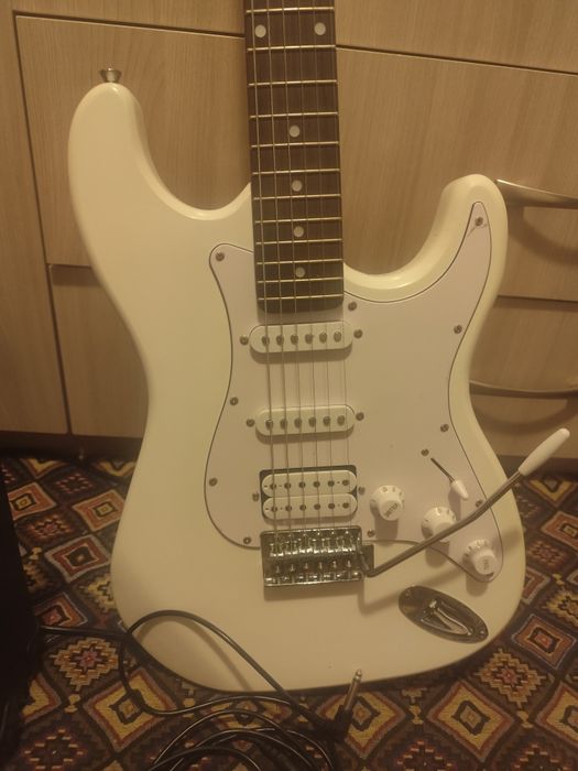 Гитара электронная