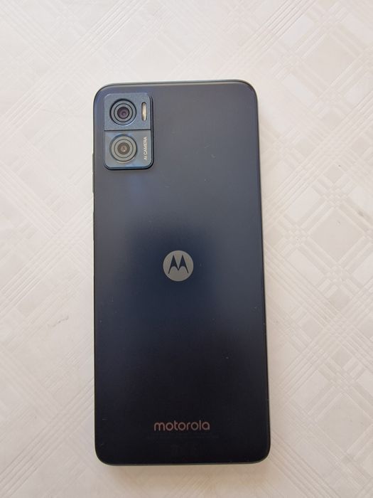 Motorola Moto E22 nou