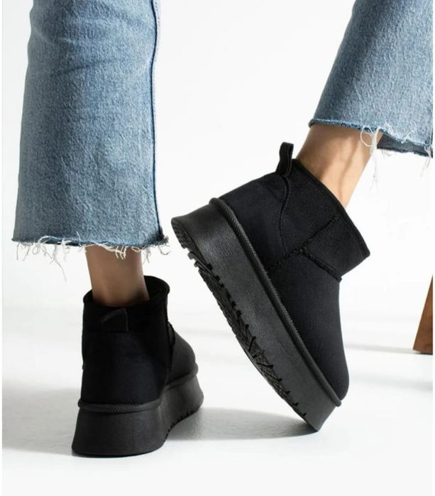 Vand ghete pentru dama