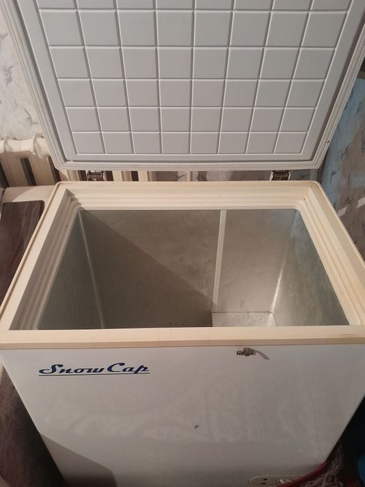 Продам морозильник