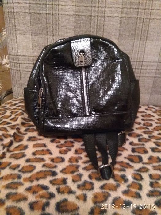 Сумка рюкзак, новая!!!