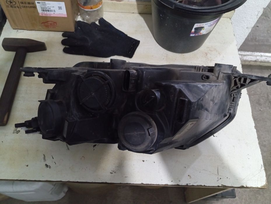 Шкода рапид фара