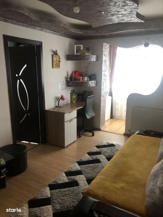 Apartament 2 camere semidecomandat – Craiovița Nouă, Strada 30