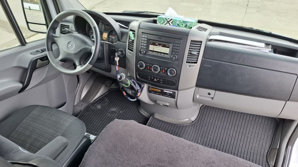 Mercedes Sprinter   216 cdi    8+1 locuri
