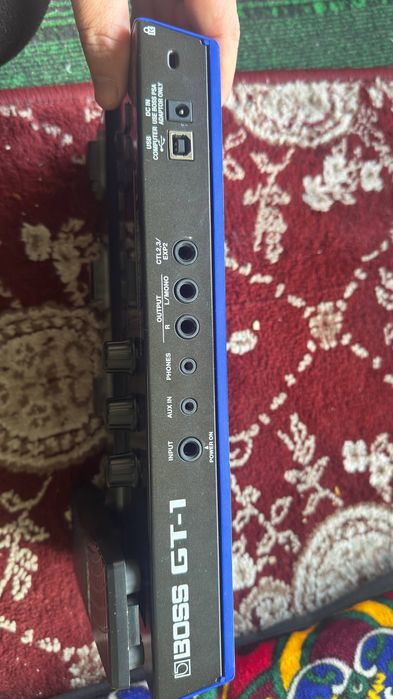 Boss GT 1 sotiladi sastaniyasi narmalni ovoz terilmagan narxi 150$ sro