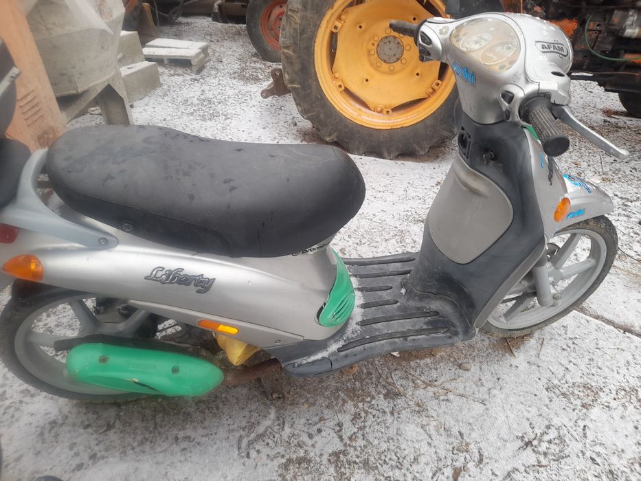 Vand piaggio liberty 125cc an 2006