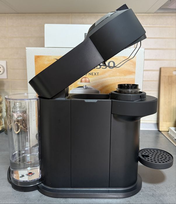 Nespresso Vertuo Next Black