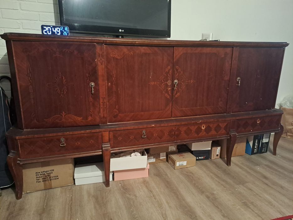 Шкаф, комод/стенка