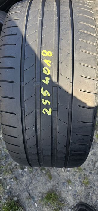 255 40 18 stare foarte bună