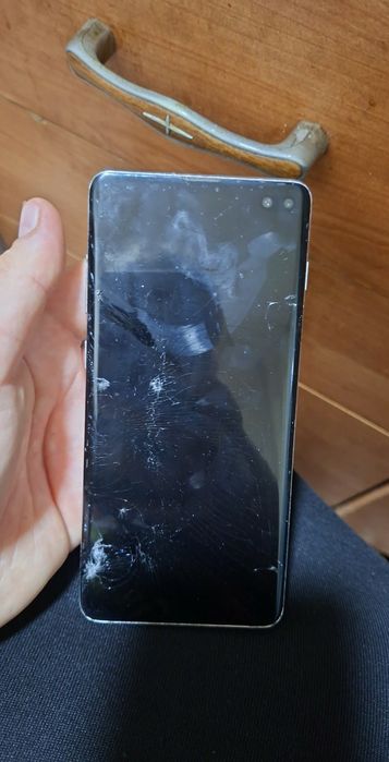 Samsung s10+ functional