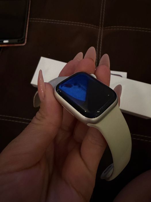 Apple Watch Series 7 41мм