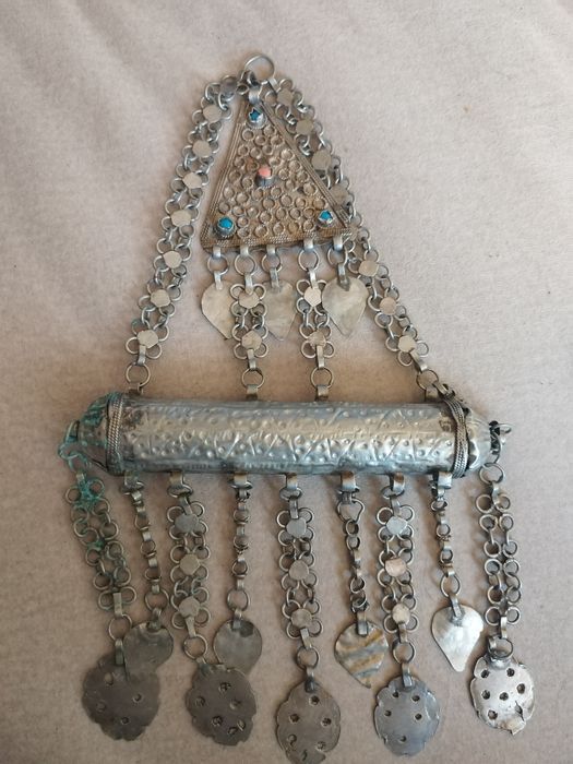 Стари панагюрски пафти.