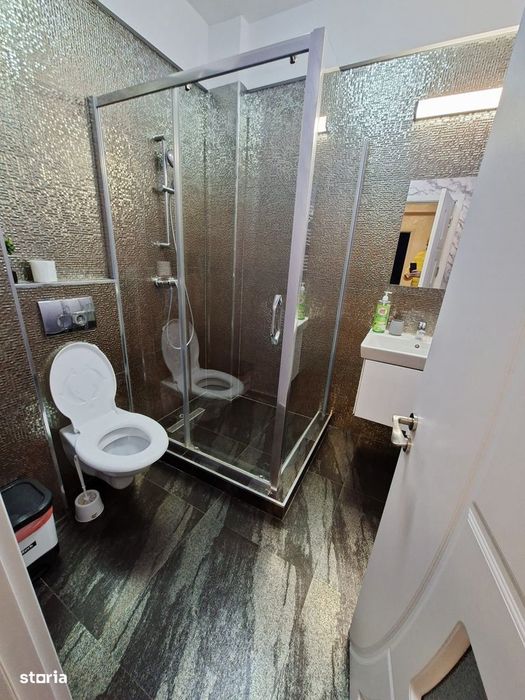 Apartament frontal la mare, cu loc de parcare in proprietate
