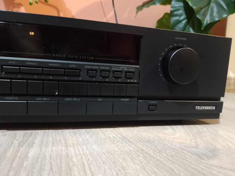 Amplituner vintage Telefunken Hi-Fi.