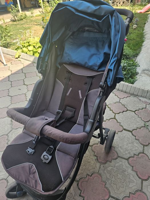 Продам коляску..