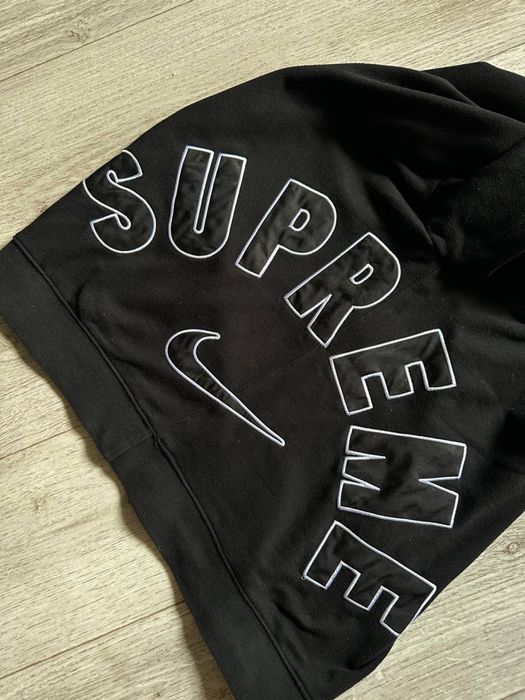 Supreme x nike оригинал