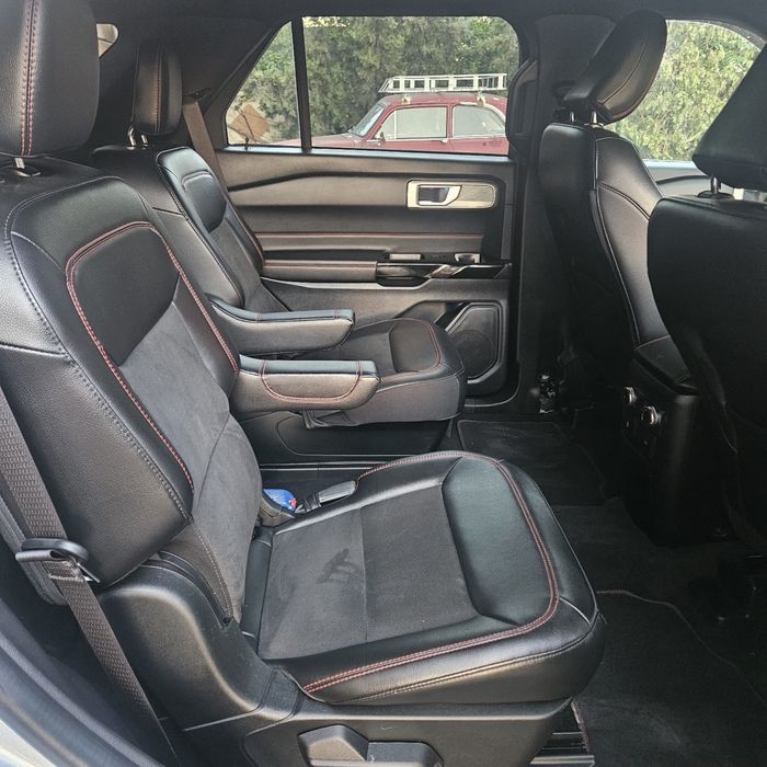 Ford Explorer ST-Line (2022)